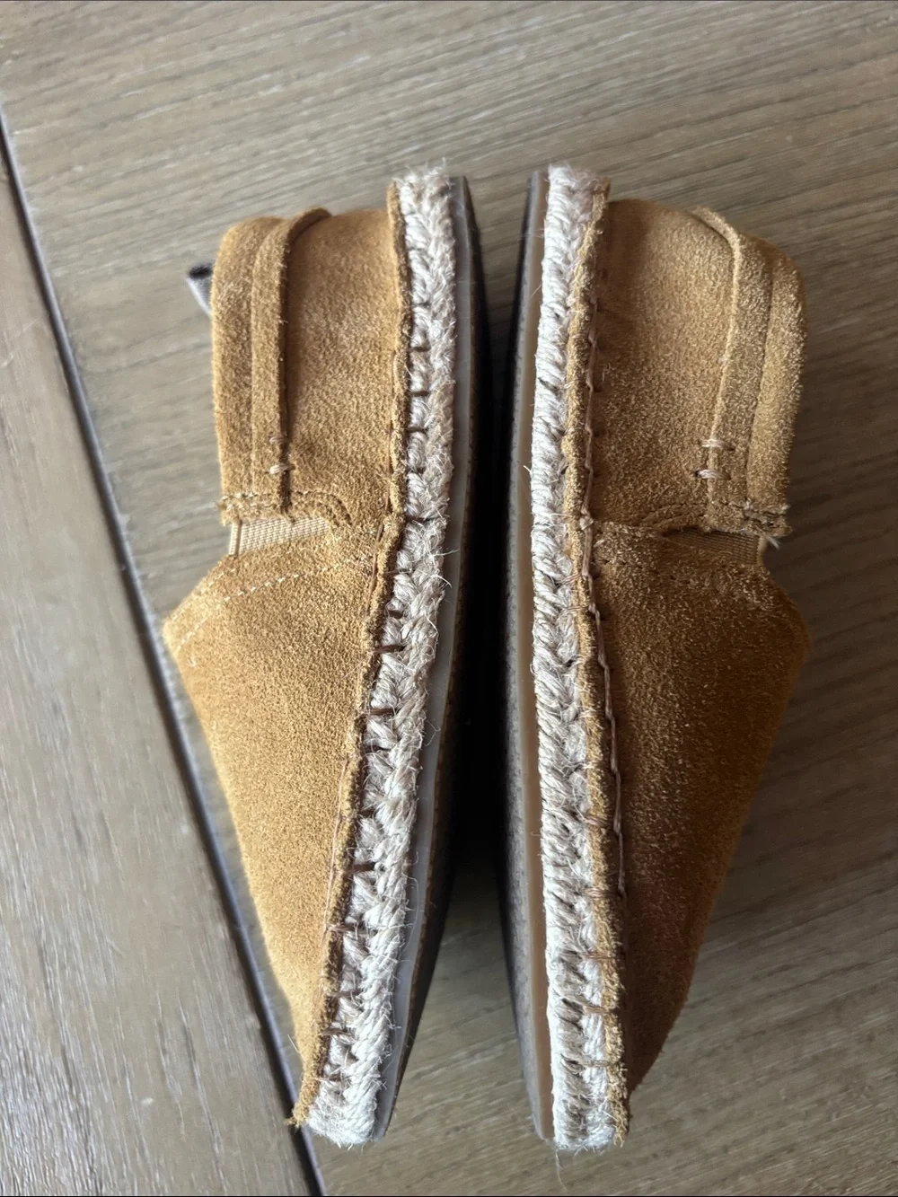 Zara Kids Suede Moccasin Slip-Ons in Camel worn once size 27/10 toddler